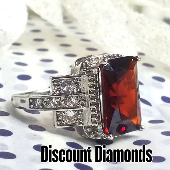 Red Ruby Ring & White Baguette Diamonds on 925 Silver - Picture 4 of 8